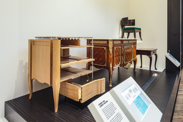 Cramer commode (W.3-1940) and exploded half-case replica (NCOL.551-2012) as displayed in the new Furniture Gallery. Photography by Dominic Mifsud ©Victoria and Albert Museum, London